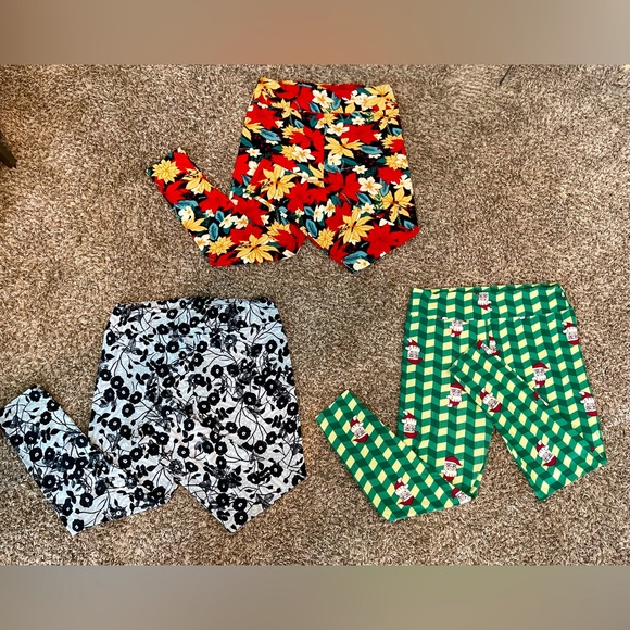 LuLaRoe Bundle- 3 / Plus Size Women’s Leggings, Holiday Theme & Floral. Size TC2 - Picture 2 of 7